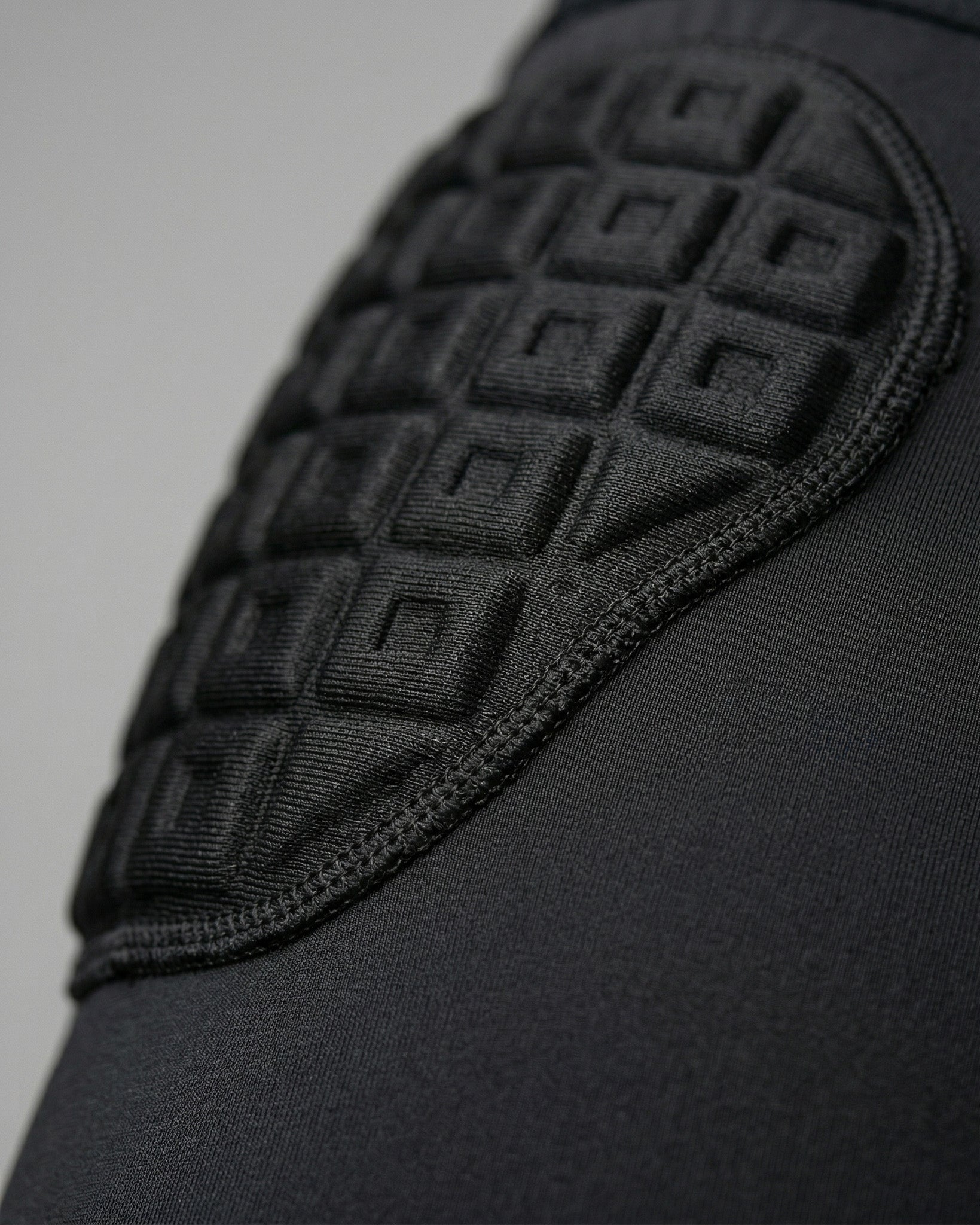 IBT PADDED COMPRESSION SHORT (SENIOR)