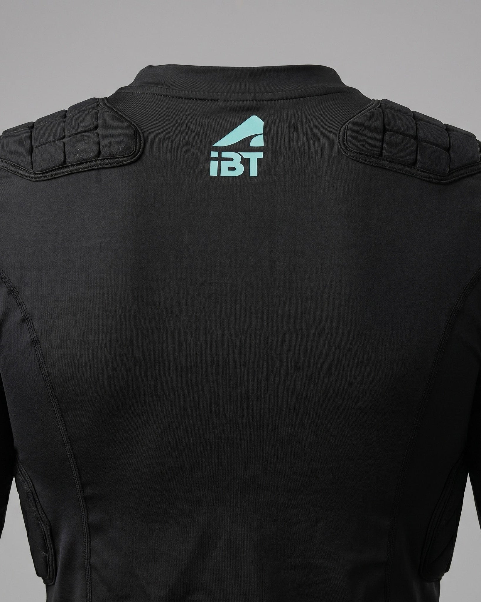 IBT LONG SLEEVE PRO PADDED TOP (SENIOR)